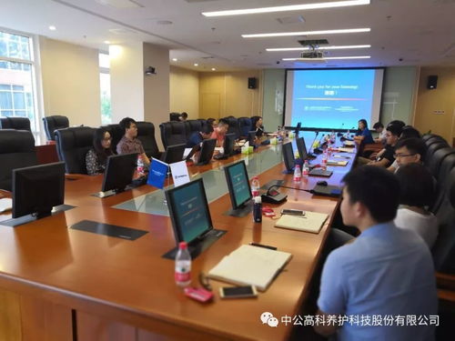 美國德克薩斯州交通廳養(yǎng)護管理處負責人李征教授來我司開展技術(shù)交流